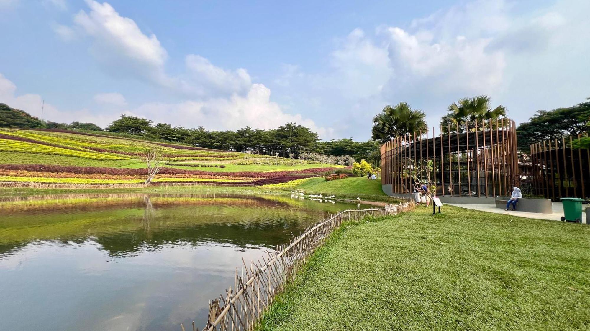 Vimalla Hills Villa&resort Megamendung Puncak